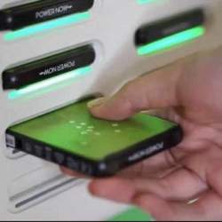 中国で急成長のモバイルバッテリー貸出サービス「PowerNow(来電)」が日本上陸!30分以内は無料