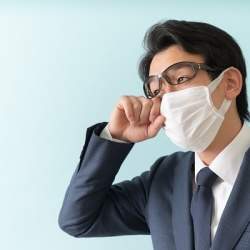 8割超の人が体調が悪くても無理して出社、理由は「代わりがいない」が最多|ワークポート調べ