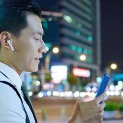 視点の転換でニュースを聞く!WHYに注力したラジオ報道番組「TOKYO SLOW NEWS」がスタート