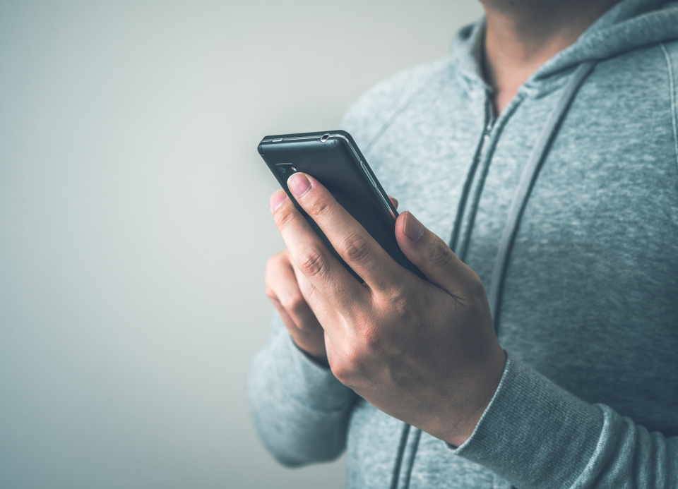 【休日に仕事の電話がかかってきたら?】多くのビジネスマンがやっている対処法を教えます 1番目の画像