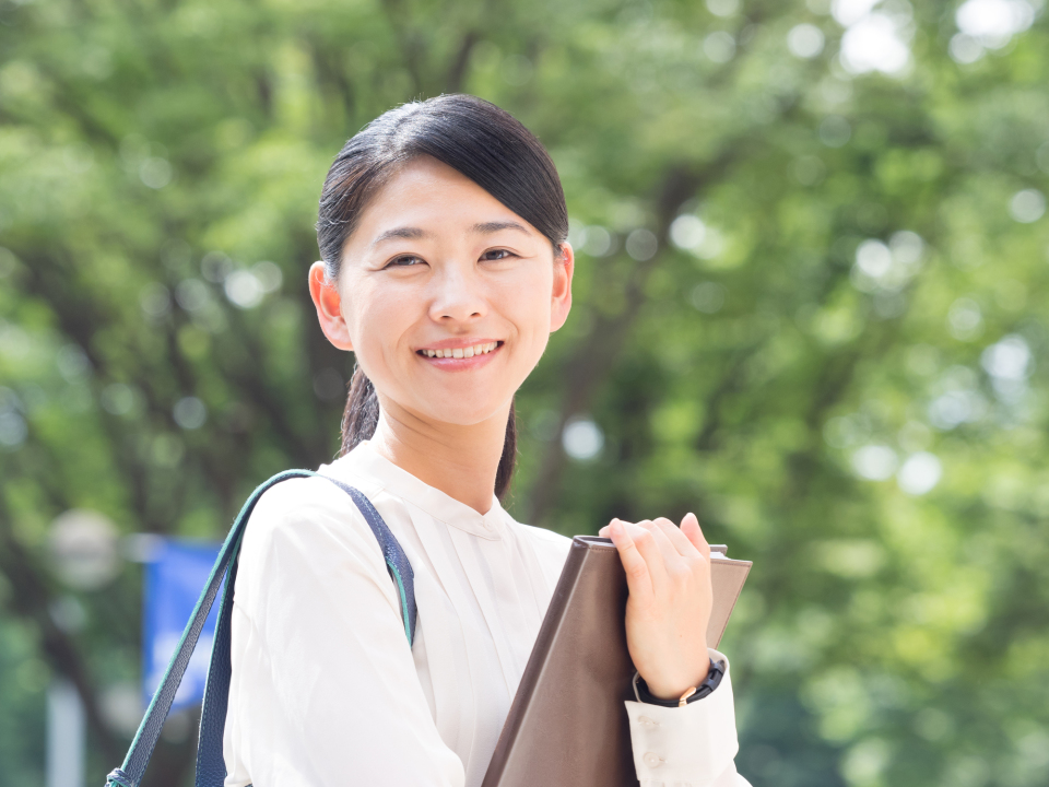 営業の訪問で相手が不在だった場合の「名刺」の使い方&手書きメッセージの書き方 3番目の画像