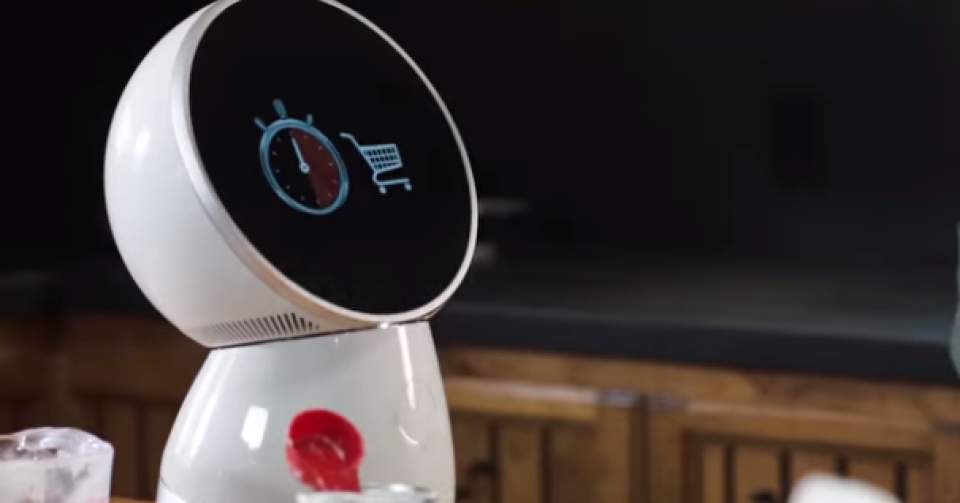 INDIEGOGOで目標額の12倍を調達！高い情緒的能力を持つ世界初の家庭用ロボット「JIBO」 5番目の画像