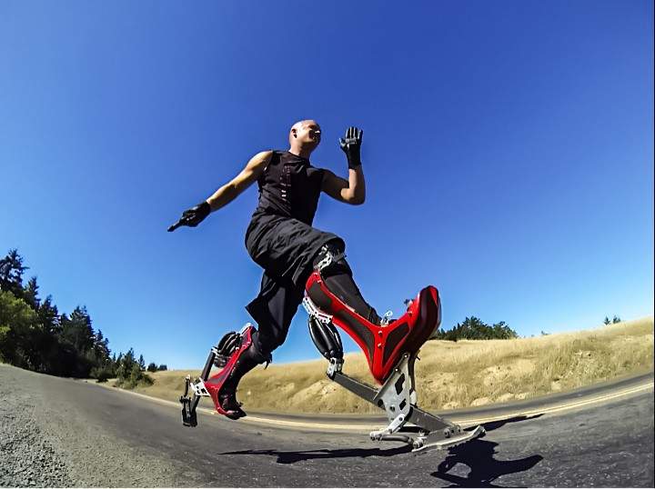 ウサイン・ボルトと同じ早さで走れる世界最速ブーツ「Bionic Boot」 3番目の画像