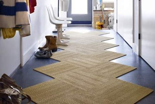 床だってお洒落に飾りたい。タイルカーペットを使ったインテリア事例3選 4番目の画像