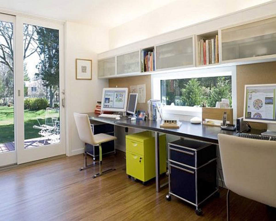 家で仕事をしている人へ。ちょうど良いリラックス感で集中できる、ホームオフィスインテリアのすすめ 2番目の画像