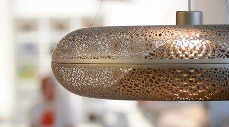 照明の名作といったらやっぱりこれ。時代を超えて愛されるルイスポールセンのランプシェード 4番目の画像