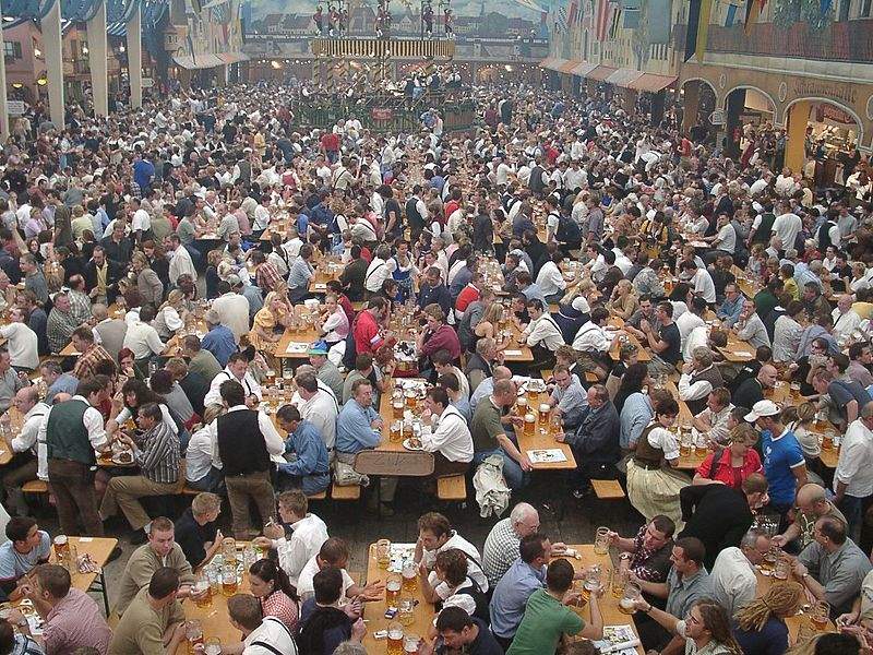 来場者数50万人超え！　ビールの祭典「オクトーバーフェスト」はなぜ人気になったのか 2番目の画像
