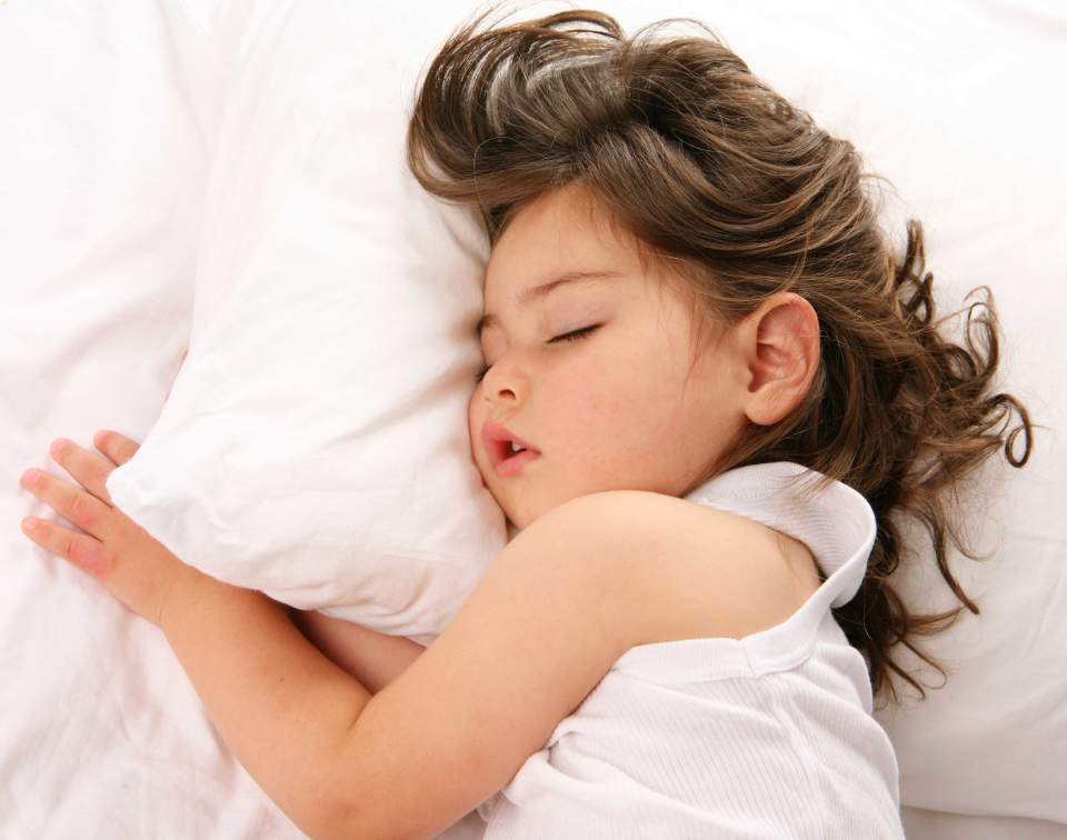 お子さまが安心して寝れる寝具を。布団クリーナー「RAYCOP（レイコップ）」で安心安全な毎日を。 3番目の画像