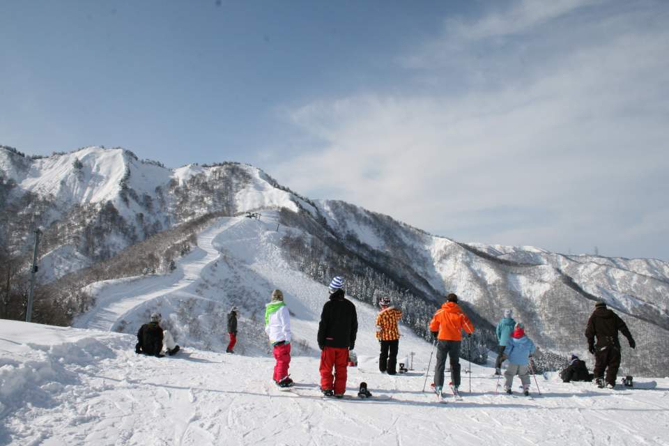 クールジャパンで再び湧き立つスキー場の賑わい。再興するゲレンデの軌跡 1番目の画像