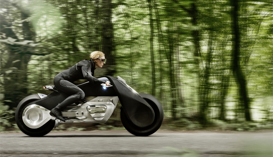 BMWグループ“次の100年構想”：コンセプトバイクは自立＆ヘルメット不要だった!! 4番目の画像
