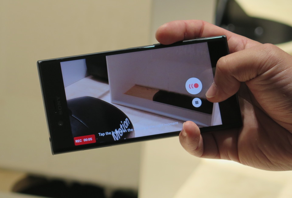 世界最大のモバイル展示会「MWC 2017」で日本発売が期待されるスマートフォンを速攻レビュー！ 4番目の画像