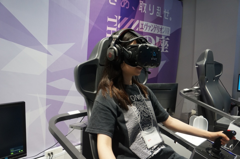 エヴァや攻殻、ガンダムがVRゲームになって登場！新宿にオープンした国内最大級VR施設体験レポ 3番目の画像