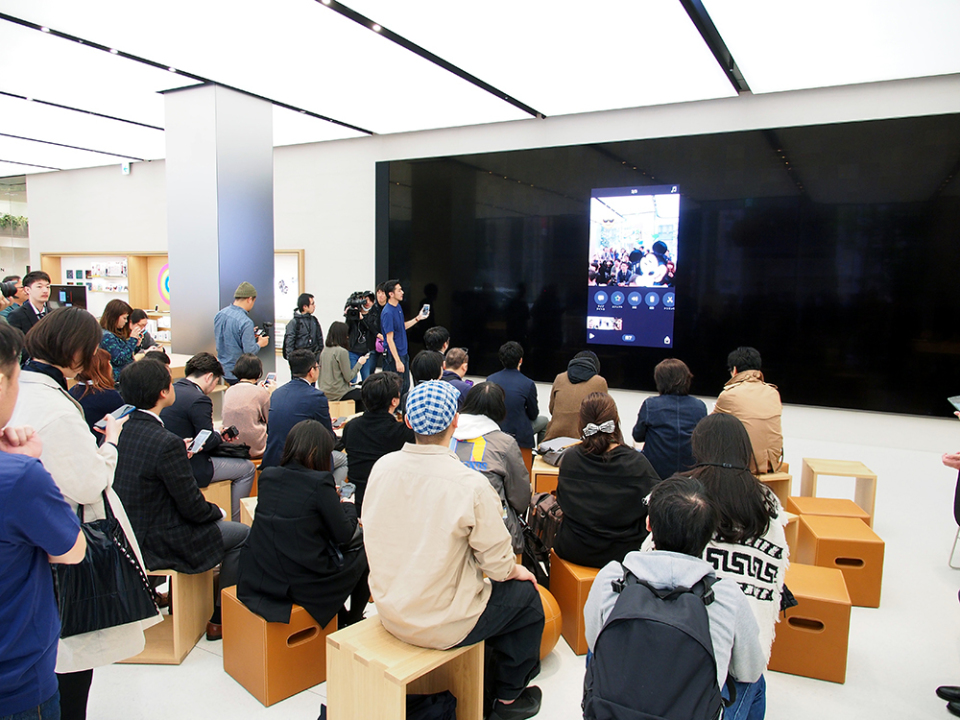 石野純也のモバイル活用術：オープン直前！Apple新宿の全貌をいち早くレポート 3番目の画像